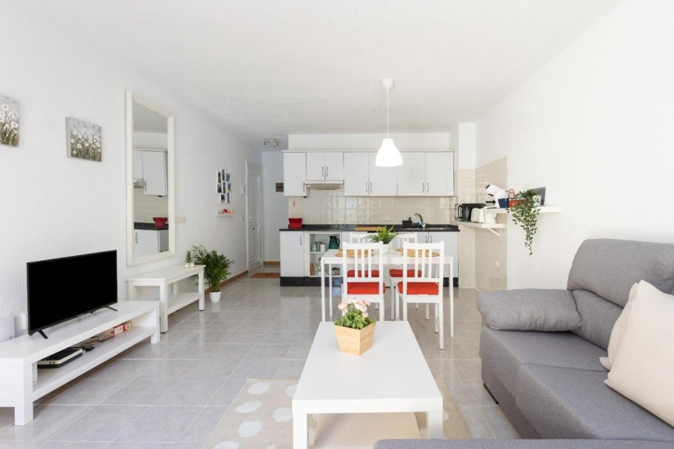 Home2book Dream Blue Coast Sun Fanabe Apartment